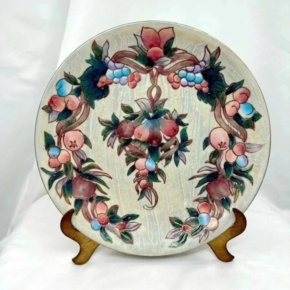 Toyo Porcelain Fruit Plate 10” Grapes Pears Asian Decorative - Picture 1 of 8